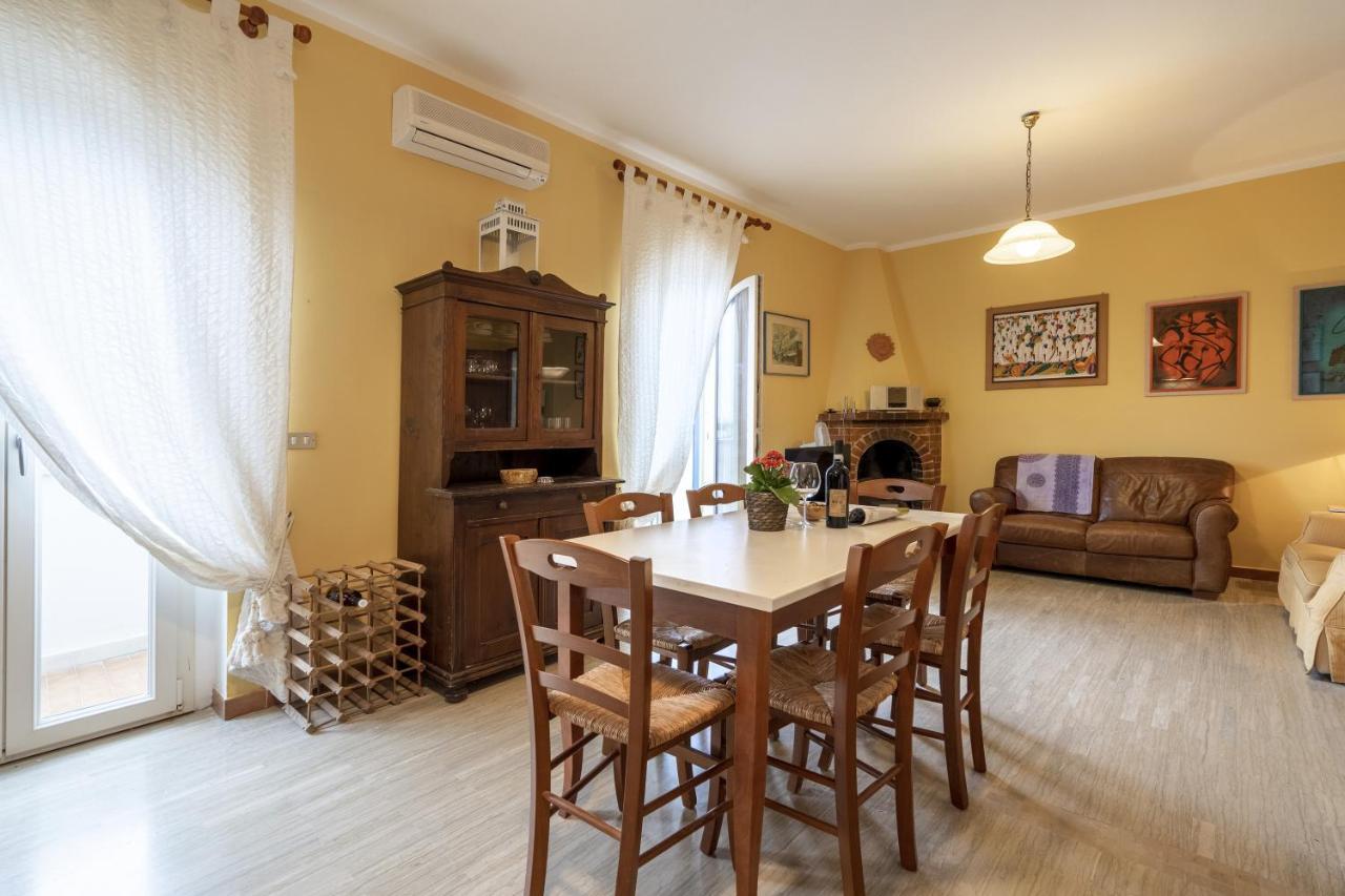 Casa Del Riccio Fronte Mare Villa Мола ди Бари Екстериор снимка