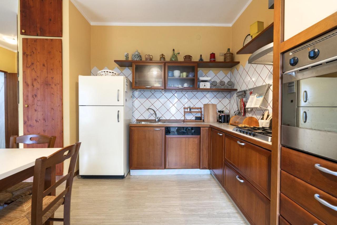 Casa Del Riccio Fronte Mare Villa Мола ди Бари Екстериор снимка
